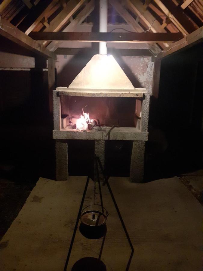 Seosko Domacinstvo Starevina * Nikšić